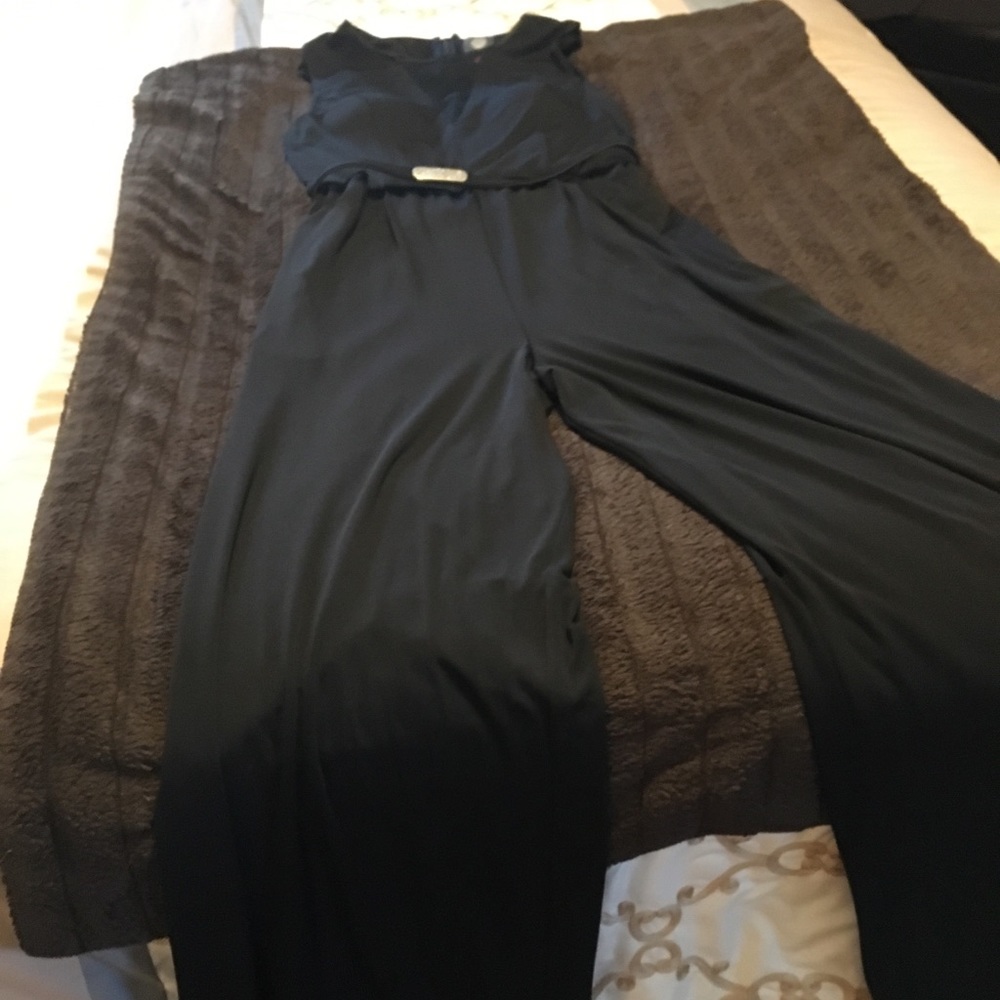 Black sleeveless Jump Suit